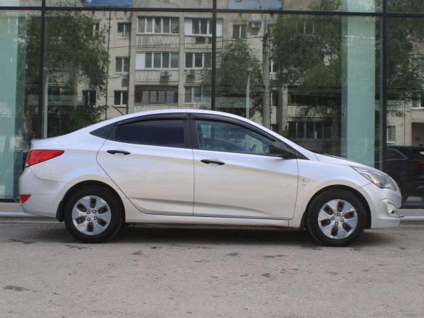 Hyundai Solaris I Рестайлинг с пробегом 2014 года, цена 950 000 рублей, 172628 км, седан, Автокод Объявления