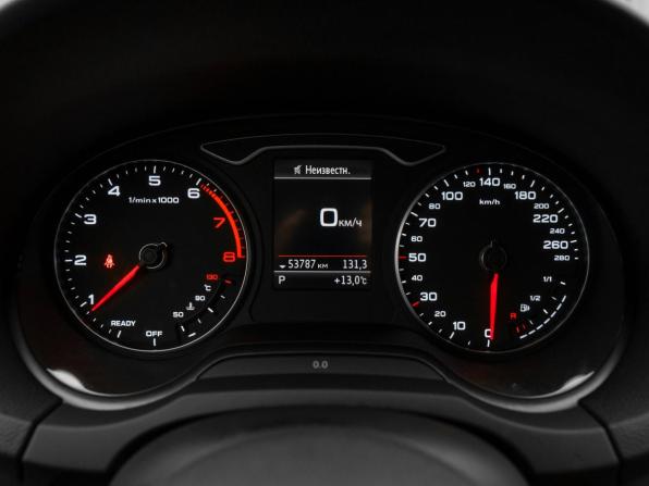 Audi A3 III (8V) Рестайлинг с пробегом 2019 года, цена 2 390 000 рублей, 53785 км, седан, Автокод Объявления