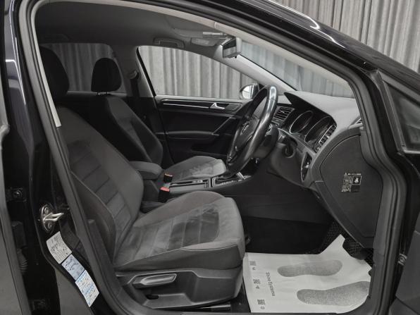 Volkswagen Golf VII с пробегом 2015 года, цена 1 249 000 рублей, 102000 км, хэтчбек, Автокод Объявления
