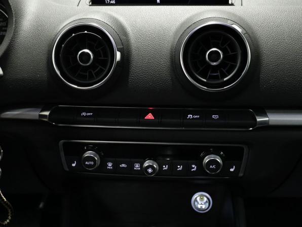 Audi A3 III (8V) Рестайлинг с пробегом 2019 года, цена 1 945 000 рублей, 103304 км, седан, Автокод Объявления
