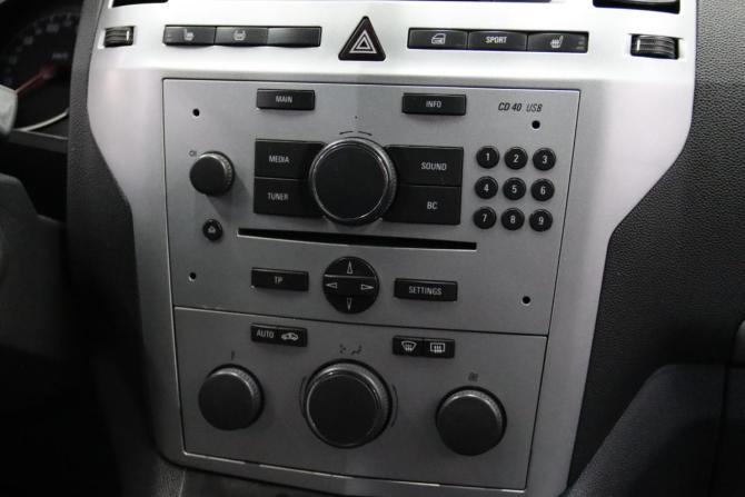 Opel Zafira B Рестайлинг с пробегом 2013 года, цена 755 550 рублей, 178188 км, минивэн, Автокод Объявления