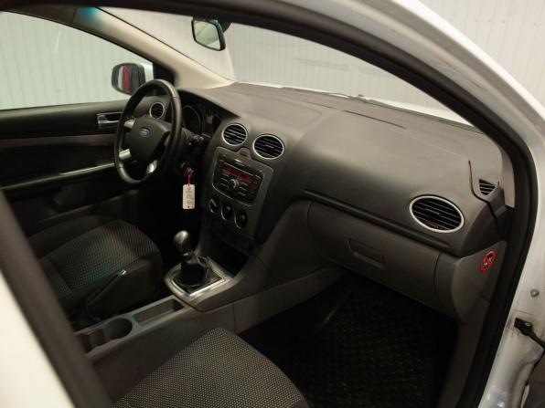Ford Focus II Рестайлинг с пробегом 2010 года, цена 515 000 рублей, 215365 км, универсал, Автокод Объявления