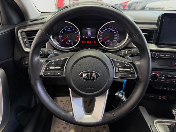 Kia Ceed III с пробегом 2018 года, цена 1 850 000 рублей, 44296 км, хэтчбек, Автокод Объявления