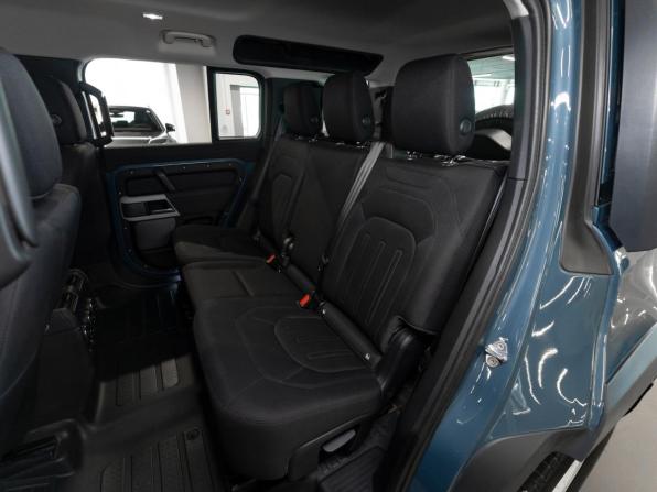 Land Rover Defender II с пробегом 2021 года, цена 4 900 000 рублей, 109000 км, внедорожник, Автокод Объявления