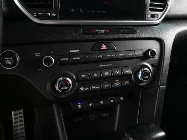 Kia Sportage IV Рестайлинг с пробегом 2019 года, цена 2 139 000 рублей, 91493 км, внедорожник, Автокод Объявления