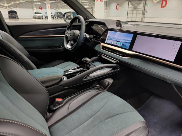Geely Monjaro I с пробегом 2024 года, цена 3 550 000 рублей, 22703 км, внедорожник, Автокод Объявления