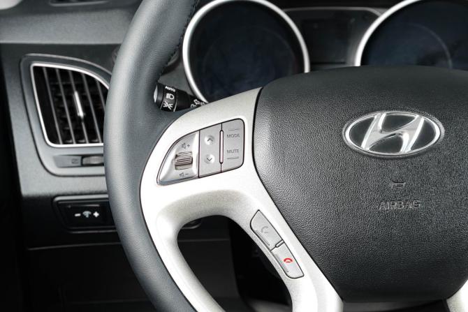 Hyundai ix35 I с пробегом 2013 года, цена 1 199 000 рублей, 196244 км, внедорожник, Автокод Объявления