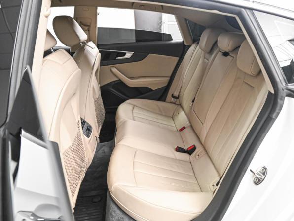 Audi A5 II (F5) с пробегом 2016 года, цена 2 198 000 рублей, 218164 км, лифтбек, Автокод Объявления