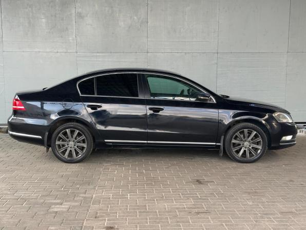 Volkswagen Passat B7 с пробегом 2011 года, цена 885 000 рублей, 285572 км, седан, Автокод Объявления