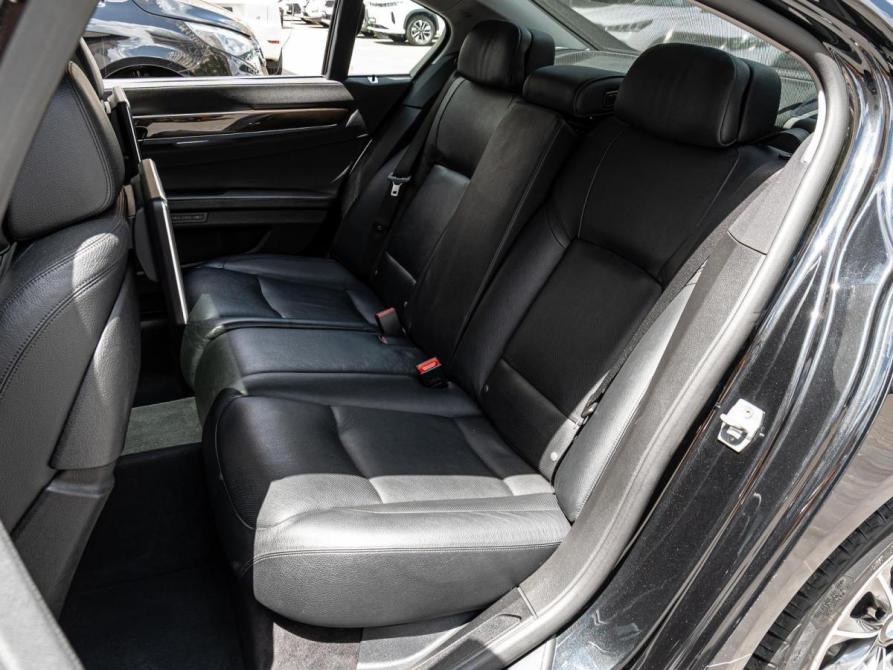 BMW 7 серии V (F01/F02/F04) Рестайлинг Краснодар  - изображение 9