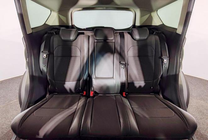 Ford Kuga II Рестайлинг с пробегом 2018 года, цена 1 290 000 рублей, 283835 км, внедорожник, Автокод Объявления
