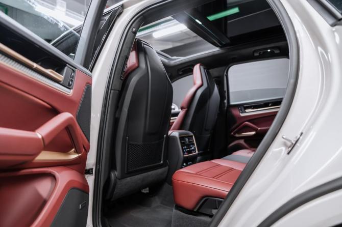 Новый Porsche Cayenne III Рестайлинг 2025 года, цена 24 050 000 рублей, внедорожник, Автокод Объявления