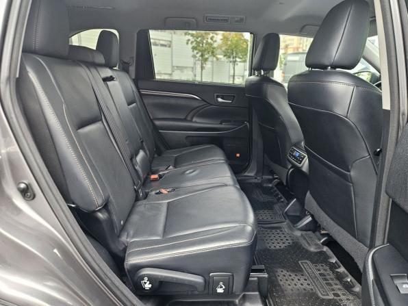 Toyota Highlander III (XU50) с пробегом 2015 года, цена 2 849 000 рублей, 160823 км, внедорожник, Автокод Объявления