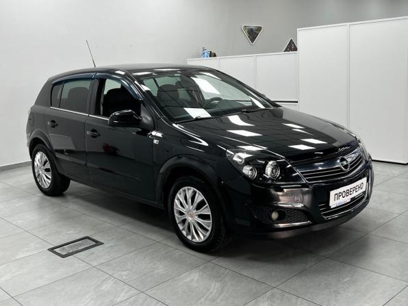 Opel Astra H Рестайлинг с пробегом 2011 года, цена 650 000 рублей, 135363 км, хэтчбек, Автокод Объявления