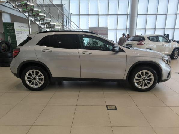 Mercedes-Benz GLA I (X156) Рестайлинг с пробегом 2017 года, цена 2 250 000 рублей, 147025 км, внедорожник, Автокод Объявления