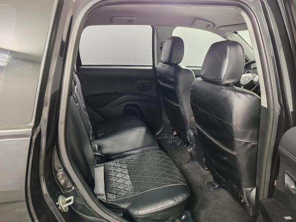 Mitsubishi Outlander II Рестайлинг с пробегом 2010 года, цена 949 000 рублей, 196792 км, внедорожник, Автокод Объявления
