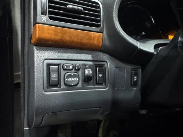 Toyota Avensis II Рестайлинг с пробегом 2006 года, цена 720 000 рублей, 219744 км, седан, Автокод Объявления