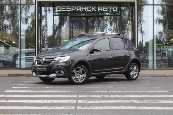Renault Sandero II Рестайлинг с пробегом 2019 года, цена 1 080 000 рублей, 148700 км, хэтчбек, Автокод Объявления