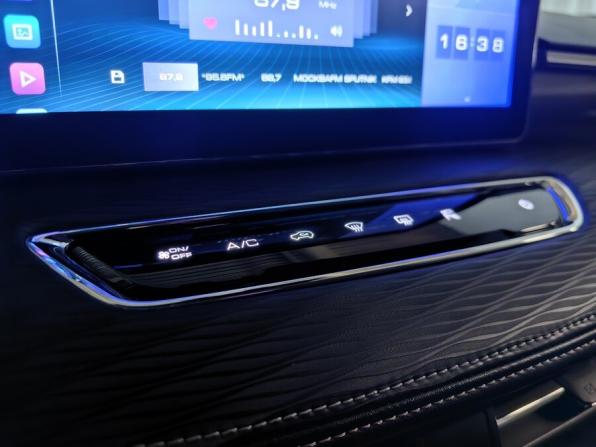 Haval Jolion I с пробегом 2023 года, цена 2 359 000 рублей, 52360 км, внедорожник, Автокод Объявления