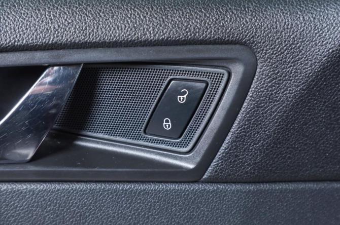 Skoda Superb II с пробегом 2010 года, цена 1 099 000 рублей, 216000 км, лифтбек, Автокод Объявления