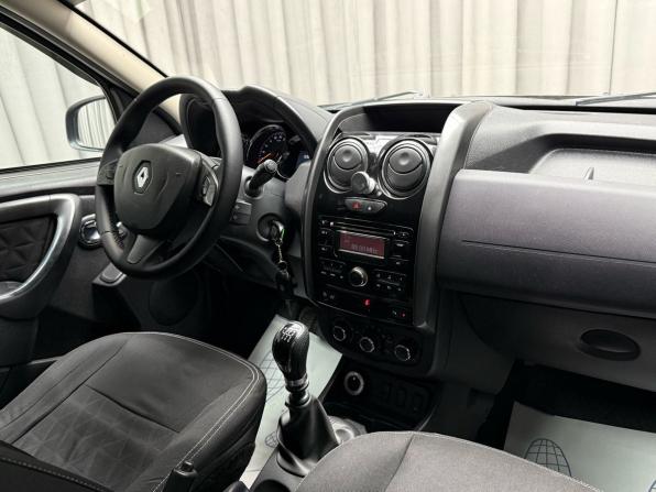 Renault Duster I Рестайлинг с пробегом 2016 года, цена 1 219 000 рублей, 159000 км, внедорожник, Автокод Объявления