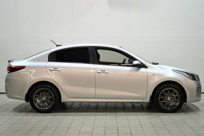 Kia Rio IV с пробегом 2017 года, цена 1 049 000 рублей, 140047 км, седан, Автокод Объявления