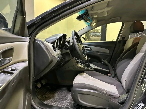 Chevrolet Cruze I с пробегом 2011 года, цена 572 000 рублей, 224862 км, седан, Автокод Объявления