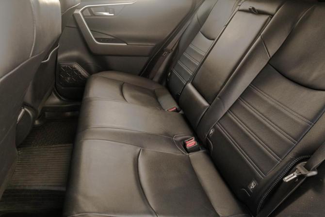 Toyota RAV4 V (XA50) с пробегом 2020 года, цена 3 779 000 рублей, 64000 км, внедорожник, Автокод Объявления