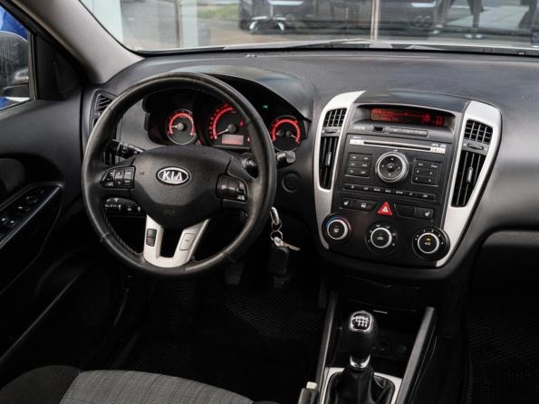 Kia Ceed I Рестайлинг с пробегом 2012 года, цена 750 000 рублей, 245504 км, универсал, Автокод Объявления