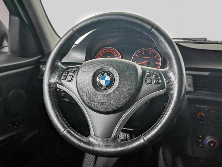 BMW 3 серии V (E90/E91/E92/E93) Рестайлинг Екатеринбург  - изображение 11