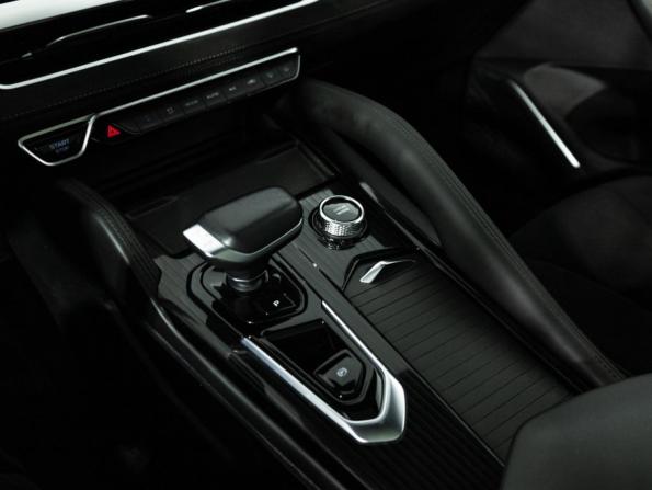 Geely Monjaro I с пробегом 2024 года, цена 2 999 700 рублей, 60100 км, внедорожник, Автокод Объявления