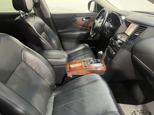 Infiniti QX70 с пробегом 2016 года, цена 2 165 000 рублей, 209665 км, внедорожник, Автокод Объявления