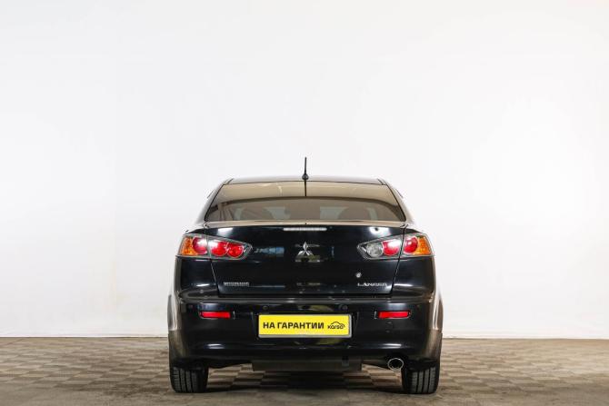 Mitsubishi Lancer X Рестайлинг с пробегом 2011 года, цена 1 049 000 рублей, 141000 км, седан, Автокод Объявления