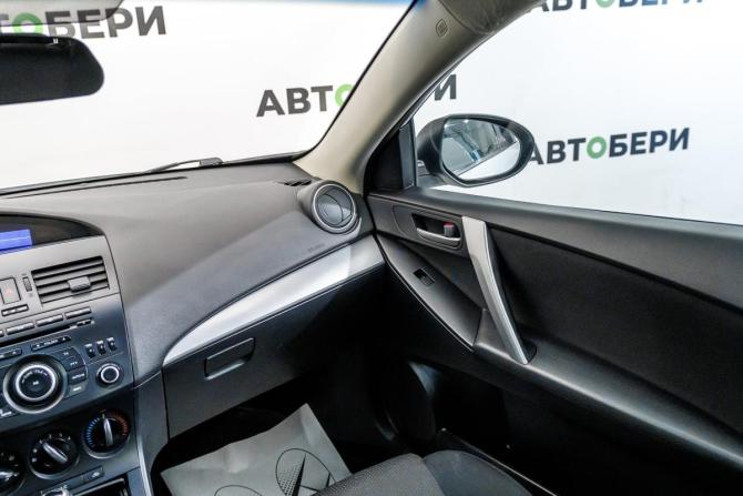 Mazda 3 II (BL) Рестайлинг с пробегом 2012 года, цена 768 000 рублей, 211422 км, седан, Автокод Объявления