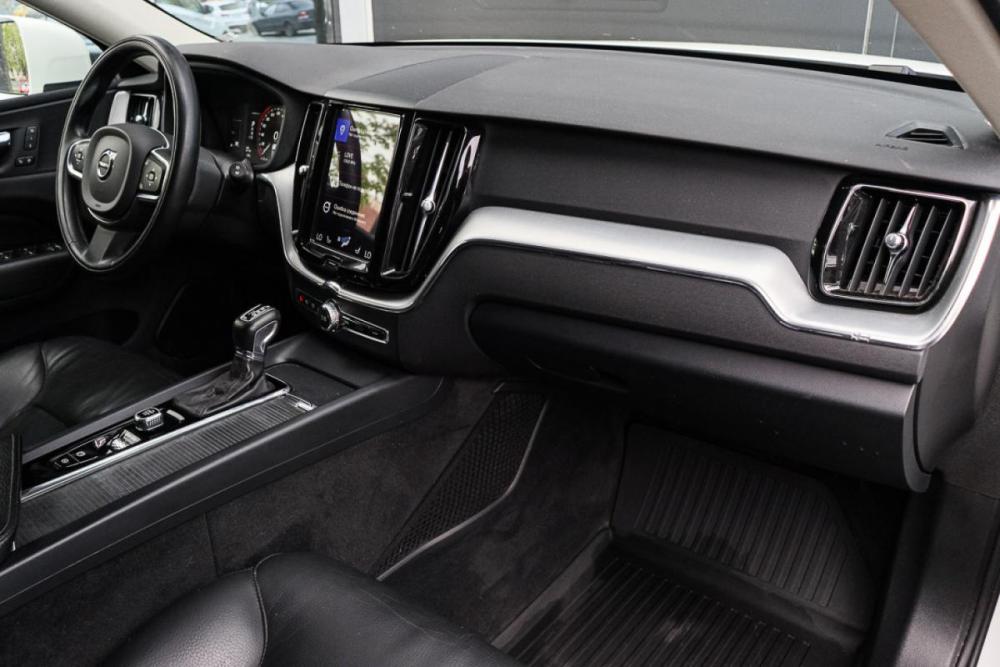 Volvo XC60 II Москва  - изображение 7