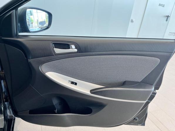 Hyundai Solaris I с пробегом 2013 года, цена 760 000 рублей, 121468 км, седан, Автокод Объявления