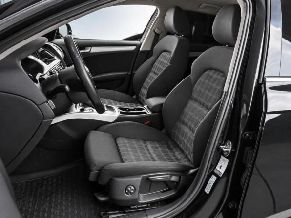 Audi A4 IV (B8) с пробегом 2010 года, цена 969 000 рублей, 290244 км, седан, Автокод Объявления