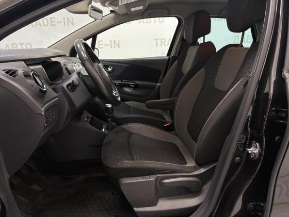 Renault Kaptur I с пробегом 2018 года, цена 1 650 000 рублей, 118000 км, внедорожник, Автокод Объявления