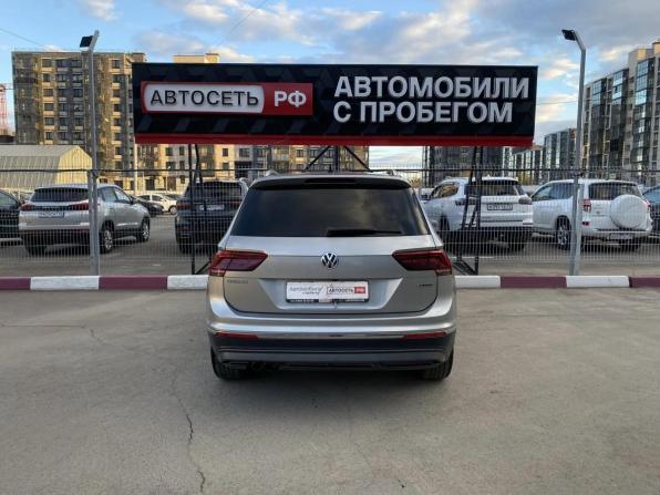 Volkswagen Tiguan II с пробегом 2018 года, цена 2 575 090 рублей, 160055 км, внедорожник, Автокод Объявления