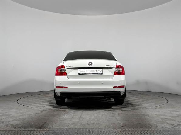 Skoda Octavia III (A7) с пробегом 2015 года, цена 880 000 рублей, 247116 км, лифтбек, Автокод Объявления