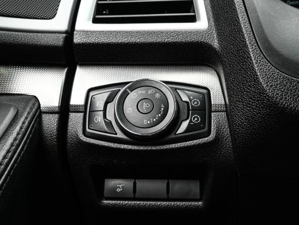 Ford Explorer V с пробегом 2013 года, цена 1 609 000 рублей, 216845 км, внедорожник, Автокод Объявления