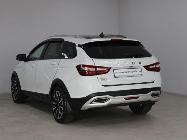 Lada (ВАЗ) Vesta I Рестайлинг (NG) с пробегом 2024 года, цена 1 399 900 рублей, 36568 км, универсал, Автокод Объявления