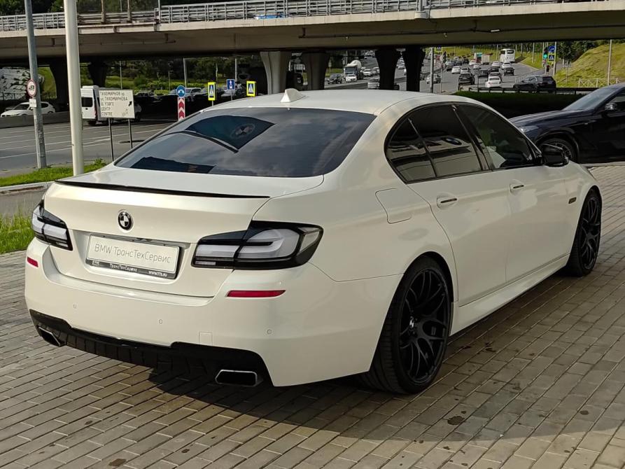 BMW 5 серии VI (F10/F11/F07) Рестайлинг Казань  - изображение 6