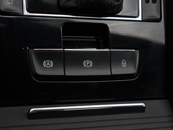 Skoda Superb III Рестайлинг с пробегом 2020 года, цена 2 699 000 рублей, 53940 км, лифтбек, Автокод Объявления