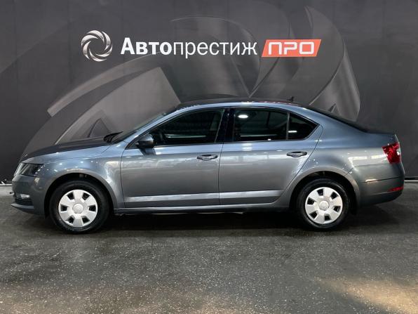 Skoda Octavia III (A7) Рестайлинг с пробегом 2019 года, цена 1 599 000 рублей, 125197 км, лифтбек, Автокод Объявления