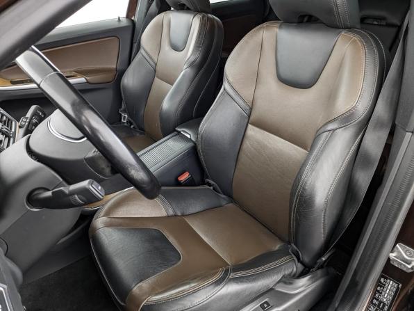 Volvo XC60 I Рестайлинг с пробегом 2017 года, цена 2 750 000 рублей, 110734 км, внедорожник, Автокод Объявления