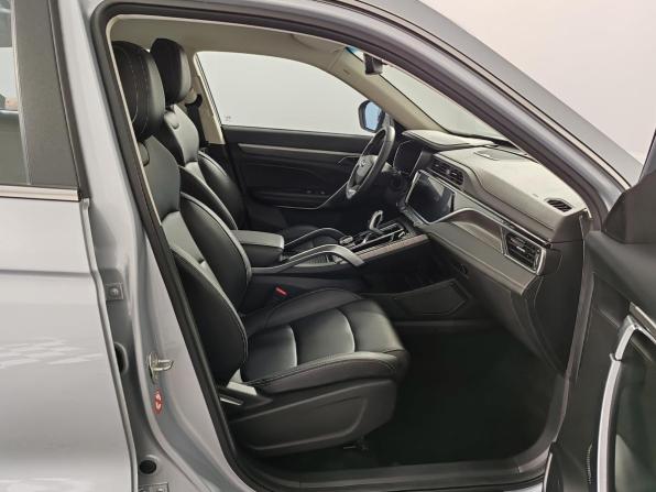 Geely Atlas Pro с пробегом 2022 года, цена 1 999 000 рублей, 65323 км, внедорожник, Автокод Объявления