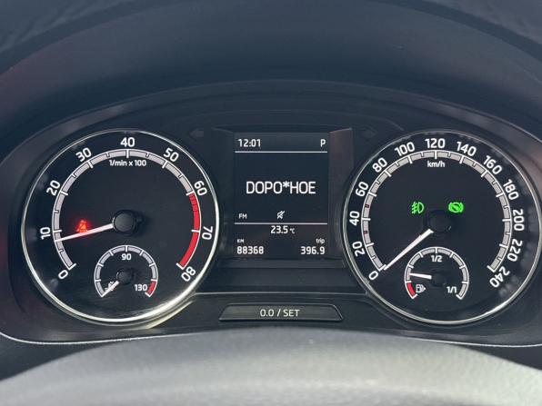 Skoda Rapid I Рестайлинг с пробегом 2019 года, цена 1 645 000 рублей, 88368 км, лифтбек, Автокод Объявления