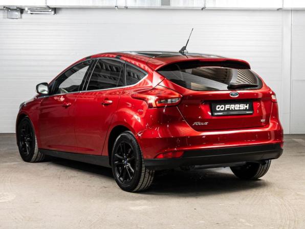 Ford Focus III Рестайлинг с пробегом 2019 года, цена 1 399 000 рублей, 174566 км, хэтчбек, Автокод Объявления