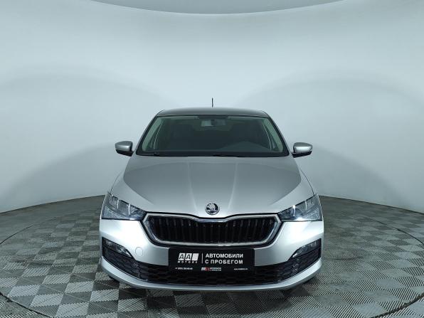 Skoda Rapid II с пробегом 2021 года, цена 1 365 000 рублей, 68482 км, лифтбек, Автокод Объявления